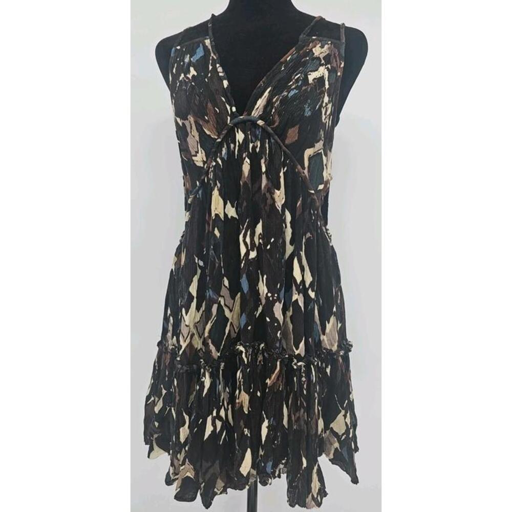 Free People FP‎ One Sumia Mini Dress Medium Beach Feminine Full Ruffled Skirt